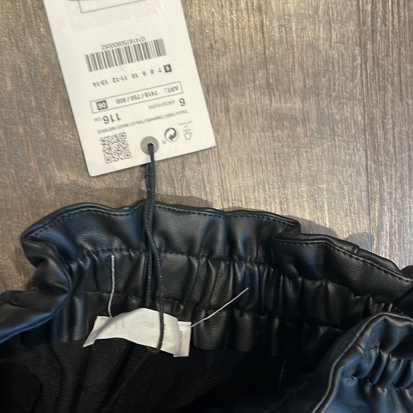 Zara kids vegan leather drawstring waist pants - Picture 4 of 5
